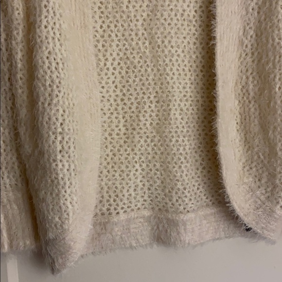 2Bebe Ivory fury cardigan - Picture 3 of 6